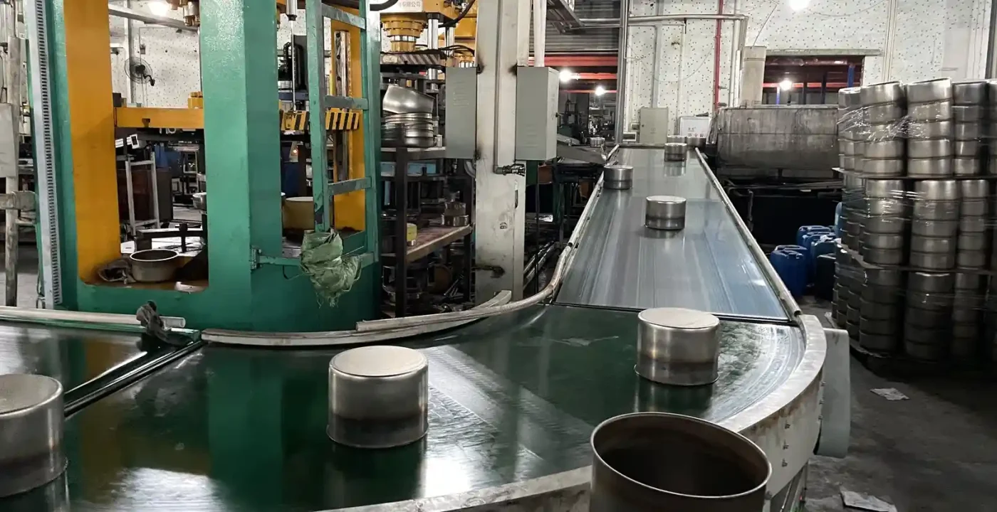 Automated metal forming line for stainless steel cookware bodies in Jiangmen factory