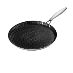 GS-01601EN-CP low-sidewall tri-ply crepe pan showing honeycomb pattern and flame-detail interior rim