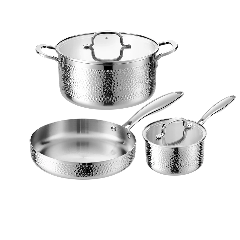 Silver hammered tri-ply stainless steel cookware set gs-01690-hm-5pc isolated on a white background